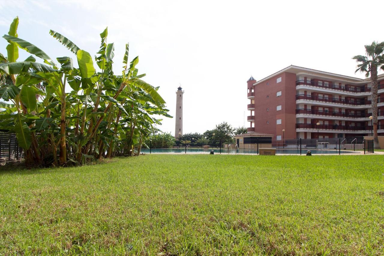 Global Properties, Apartamento Con Terraza Y Piscina En La Playa De Canet 卡耐特蒂贝兰格 外观 照片