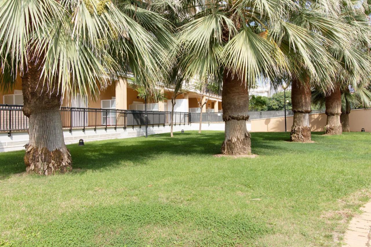 Global Properties, Apartamento Con Terraza Y Piscina En La Playa De Canet 卡耐特蒂贝兰格 外观 照片