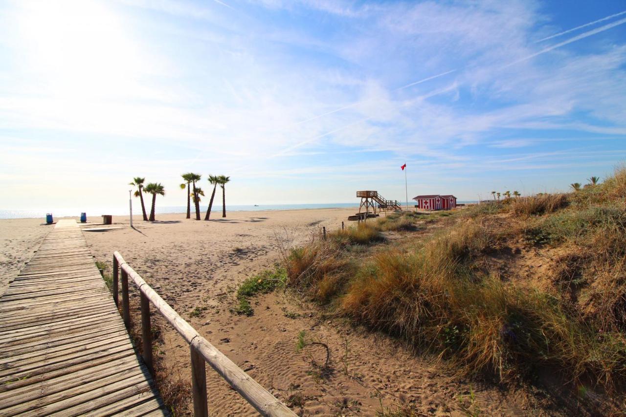 Global Properties, Apartamento Con Terraza Y Piscina En La Playa De Canet 卡耐特蒂贝兰格 外观 照片